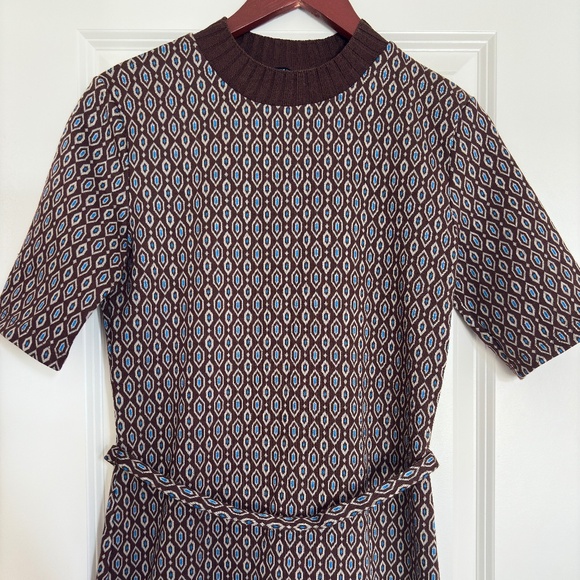 Zara Geometric Long Fitted Dress - Picture 5 of 7